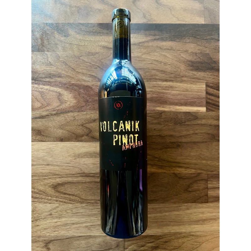 2022 Volcanik Amphora Pinot Noir