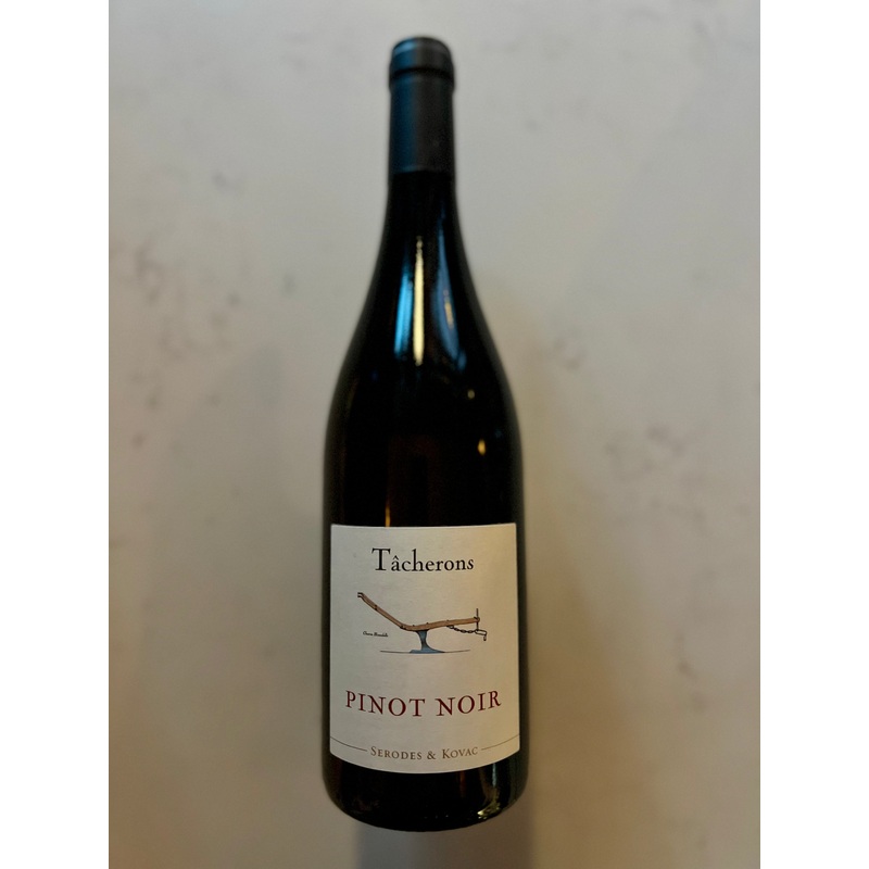2023 Tcherons Pinot Noir